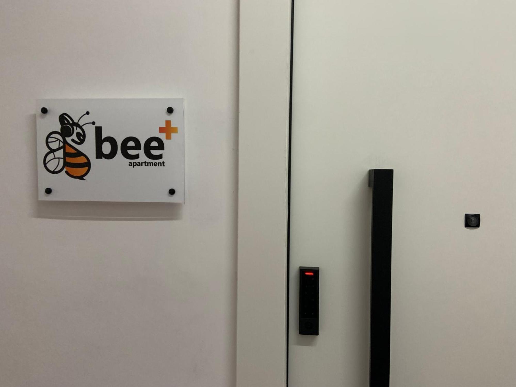 Bee Plus By Citybee Athena Bagian luar foto